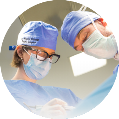 Doświadczeni chirurdzy plastyczni - włoska szkoła chirurgiczna